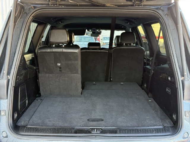 Used 2024 Jeep Wagoneer L Series II AWD/4WD image 31