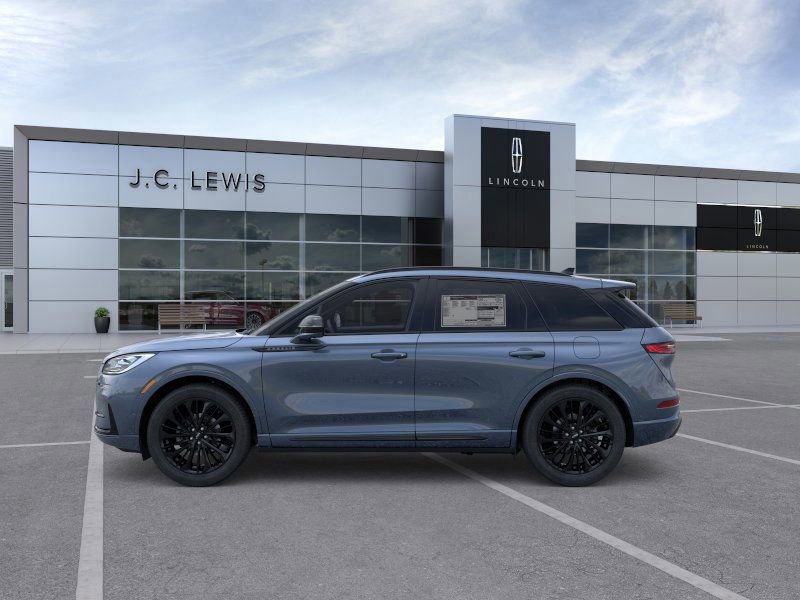 New 2025 Lincoln Corsair Reserve w/ Equipment Group 202A image 4