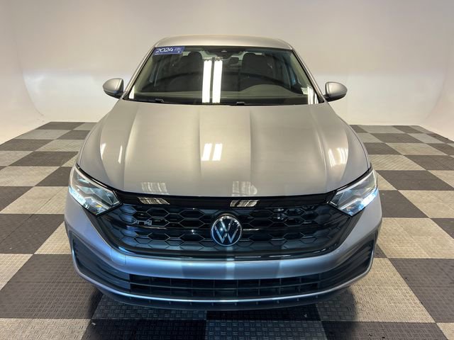 Certified 2024 Volkswagen Jetta SE FWD image 2