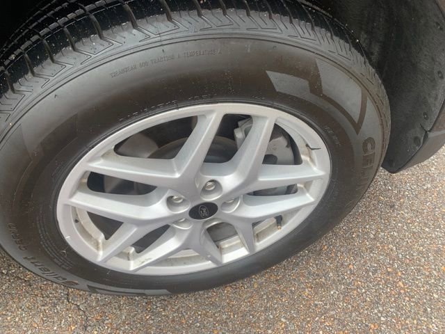 Used 2024 Ford Edge SEL image 9