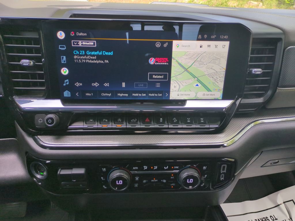 Used 2022 Chevrolet Silverado 1500 ZR2 w/ Technology Package image 22