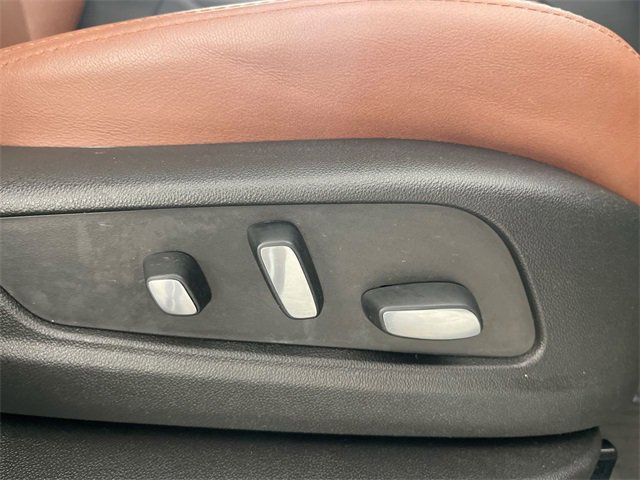 Used 2023 Cadillac XT5 Sportv image 48