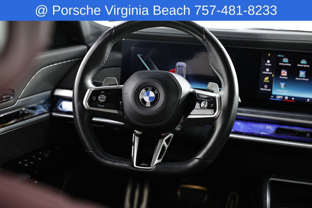 Used 2023 BMW 740i w/ Parking Assistance Package image 32