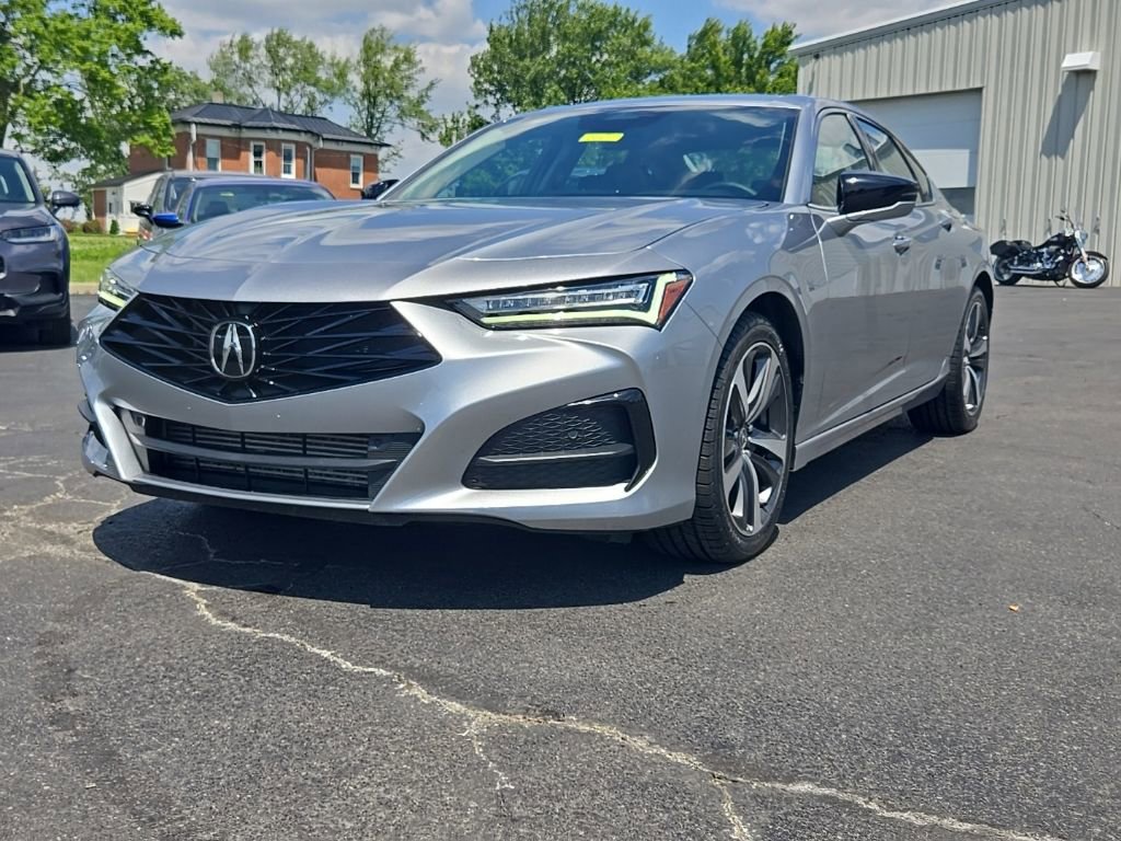 Used 2024 Acura TLX w/ Technology Package FWD image 3