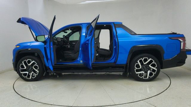 Used 2025 Chevrolet Silverado EV RST image 75