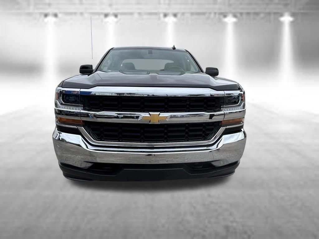 Used 2019 Chevrolet Silverado 1500 LT AWD/4WD image 9