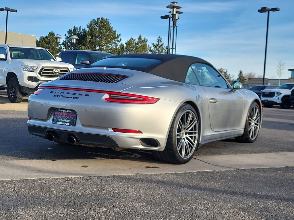 Used 2019 Porsche 911 Carrera 4S AWD/4WD image 4