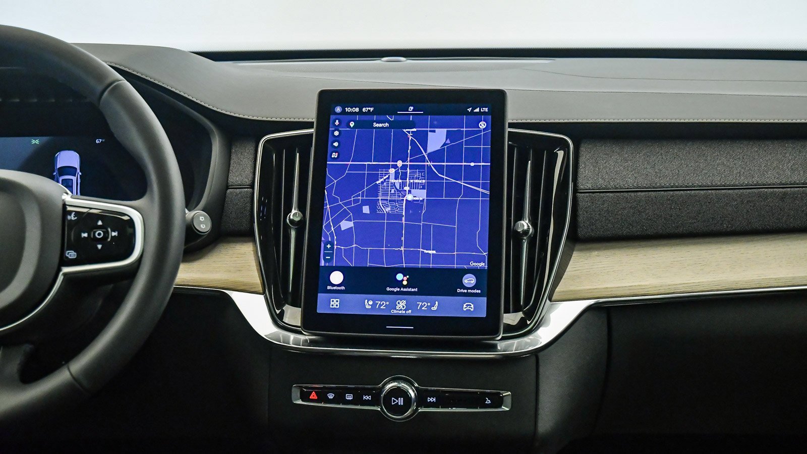 Certified 2025 Volvo XC90 B6 Core w/ Protection Package Premier image 13