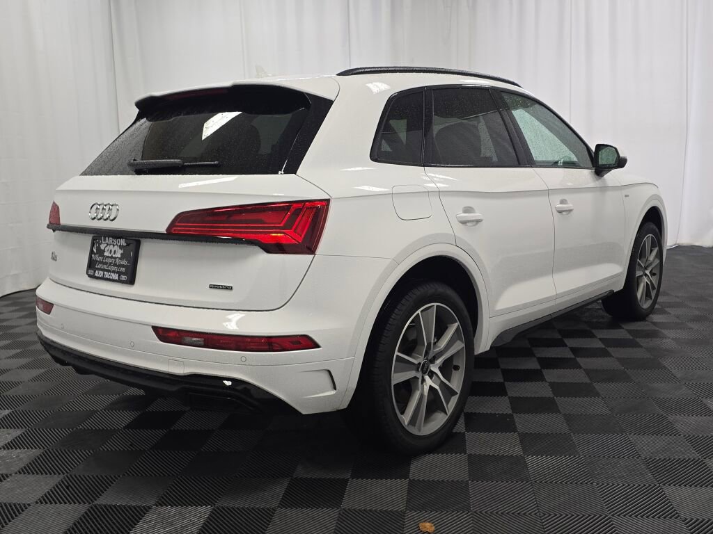 Certified 2025 Audi Q5 2.0T Premium w/ Convenience Plus Package image 6
