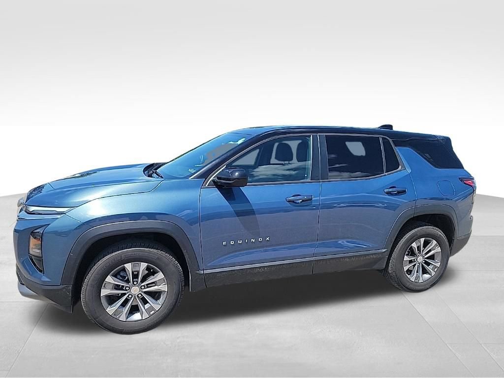 Used 2025 Chevrolet Equinox LT AWD/4WD image 7