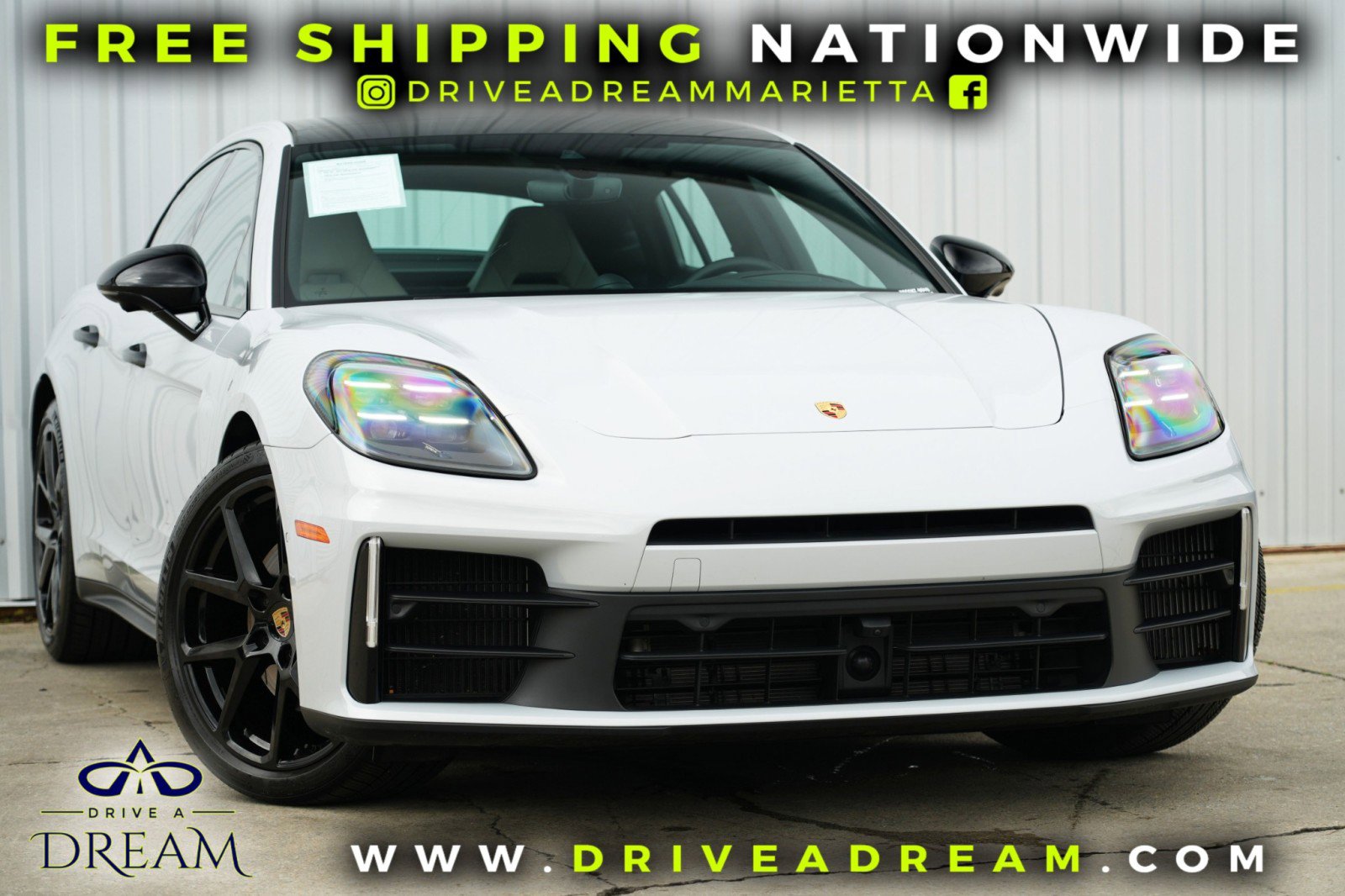 Used 2024 Porsche Panamera 4 w/ Premium Package image 2