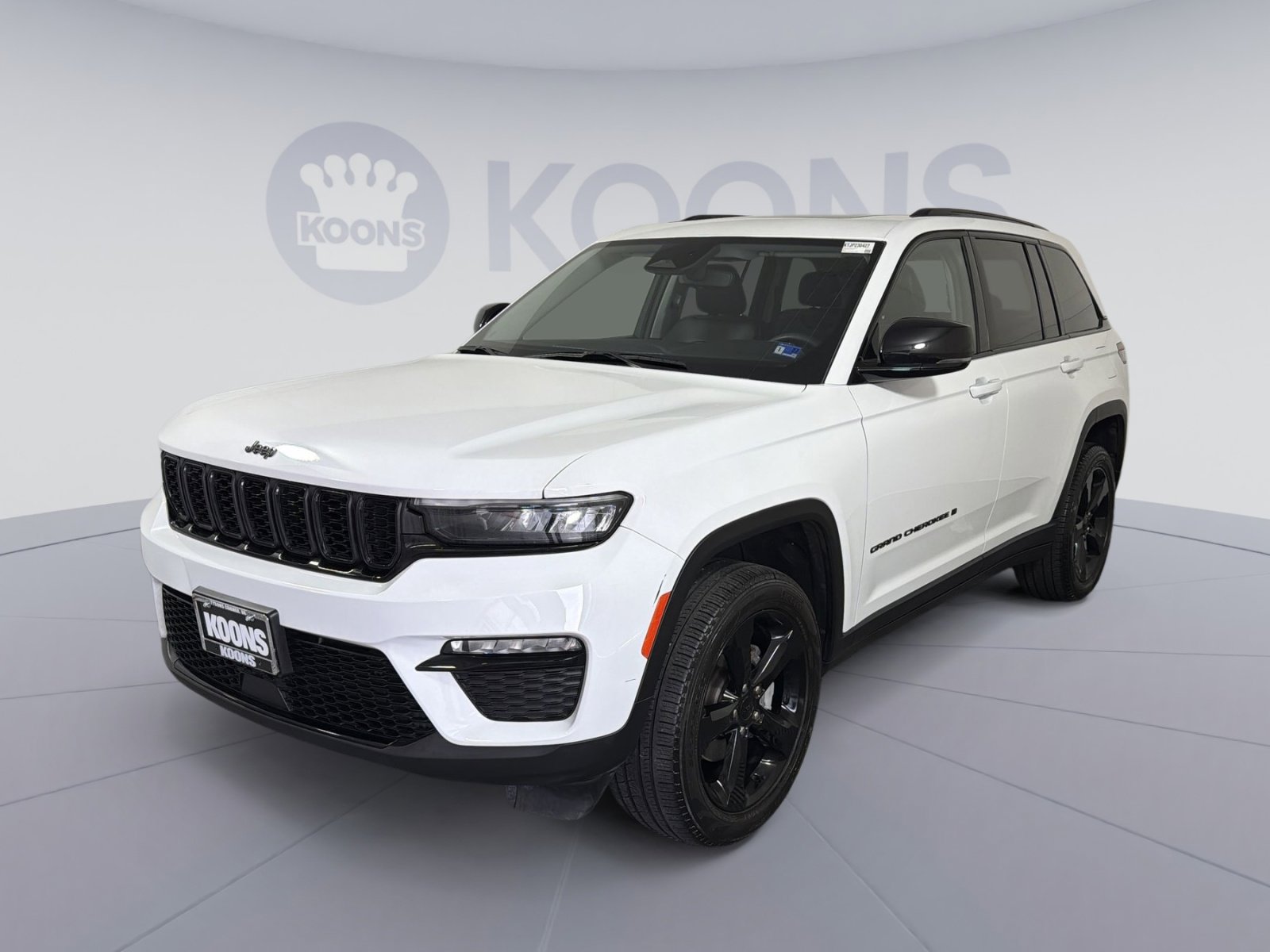 Used 2023 Jeep Grand Cherokee Limited w/ Black Appearance Package