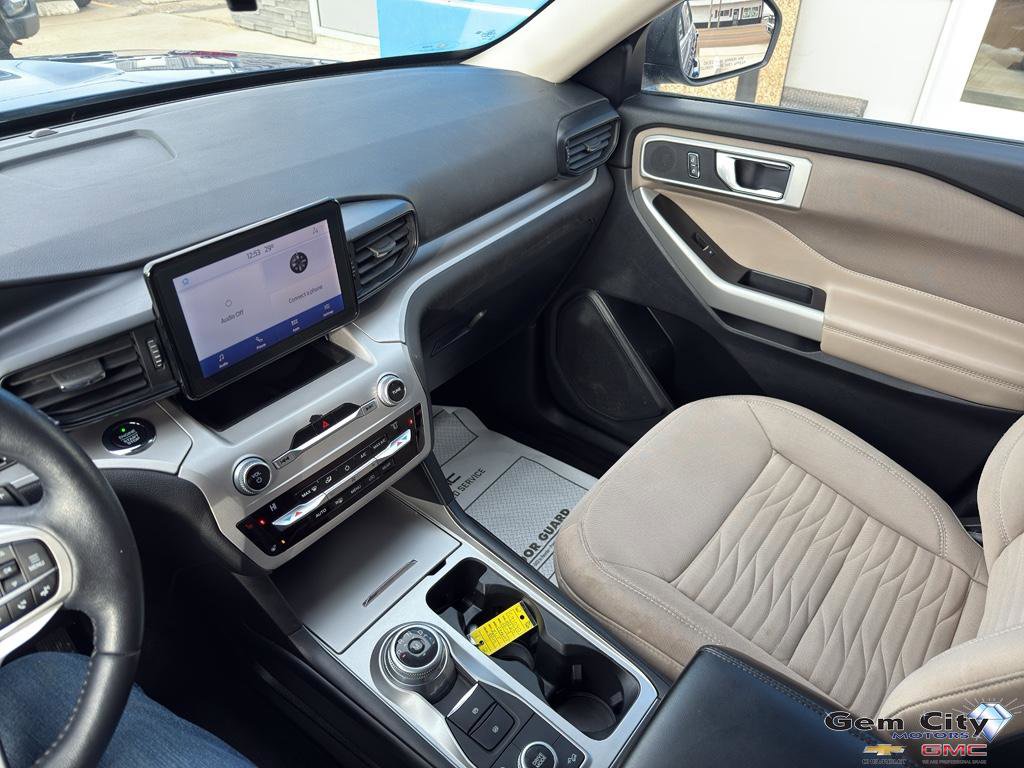 Used 2020 Ford Explorer XLT w/ Comfort Package image 20