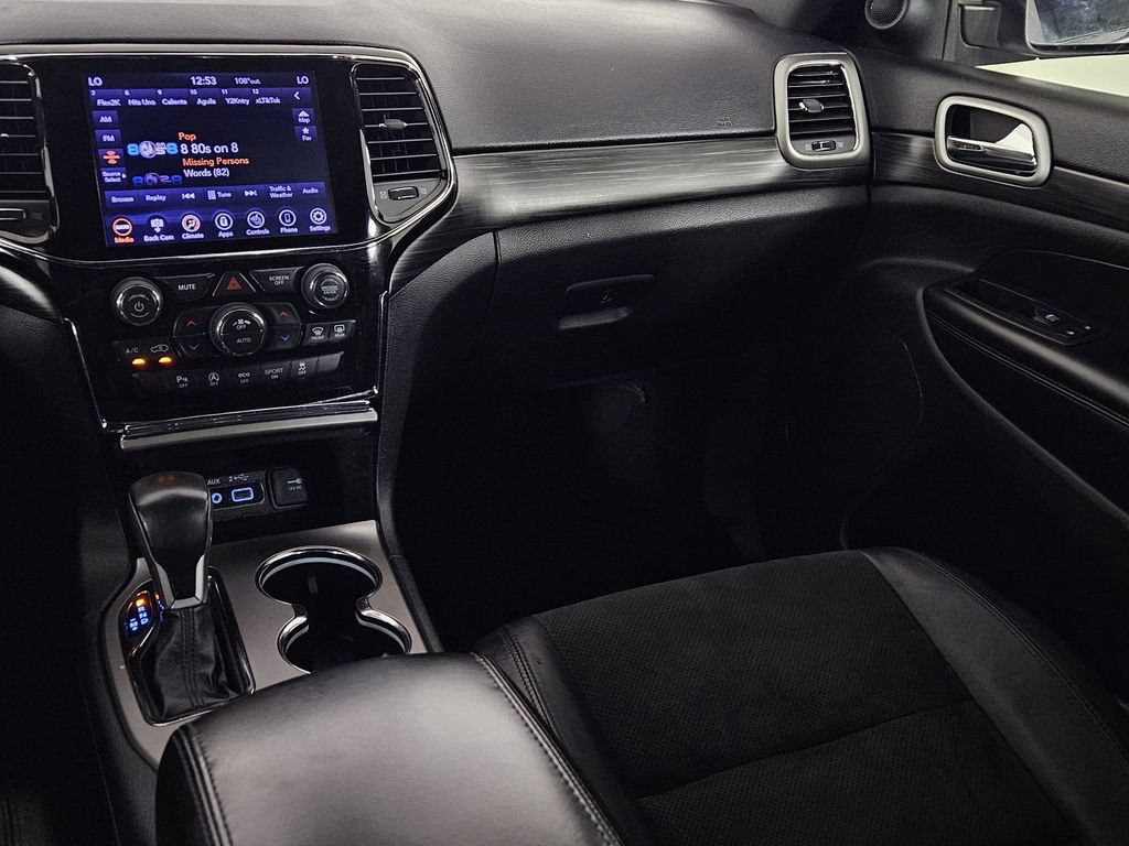 Used 2020 Jeep Grand Cherokee Altitude RWD image 8