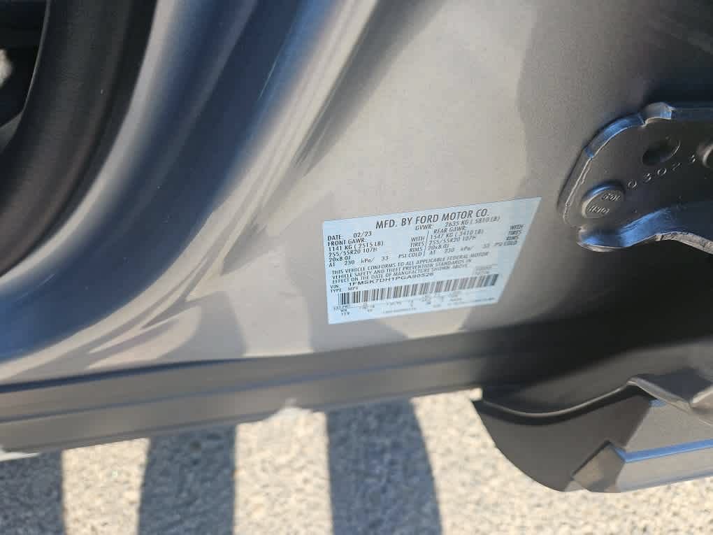Used 2023 Ford Explorer XLT w/ Equipment Group 202A RWD image 21