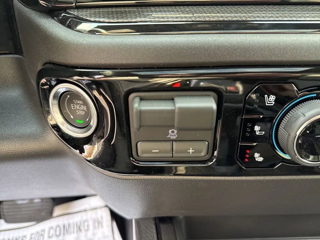 New 2026 Chevrolet Silverado 1500 ZR2 image 21