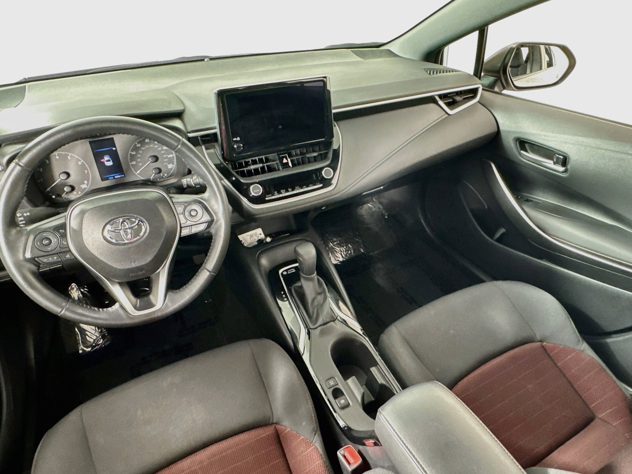 Certified 2024 Toyota Corolla SE FWD image 18