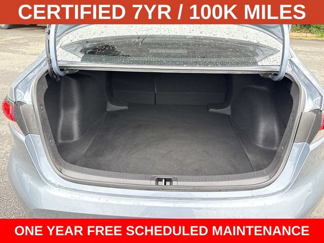Used 2025 Toyota Corolla LE w/ LE Premium Package FWD image 12
