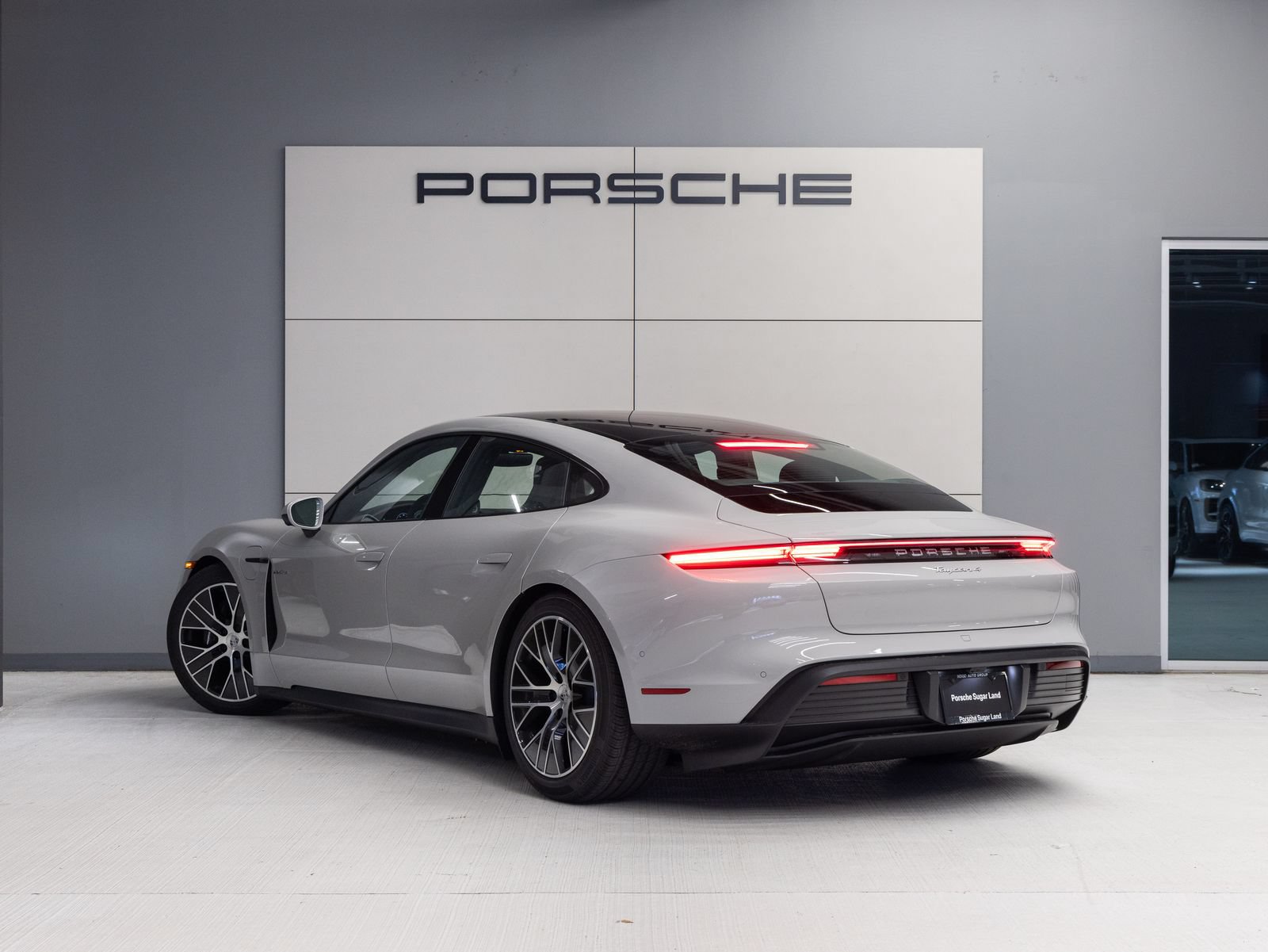 Certified 2026 Porsche Taycan AWD/4WD image 3