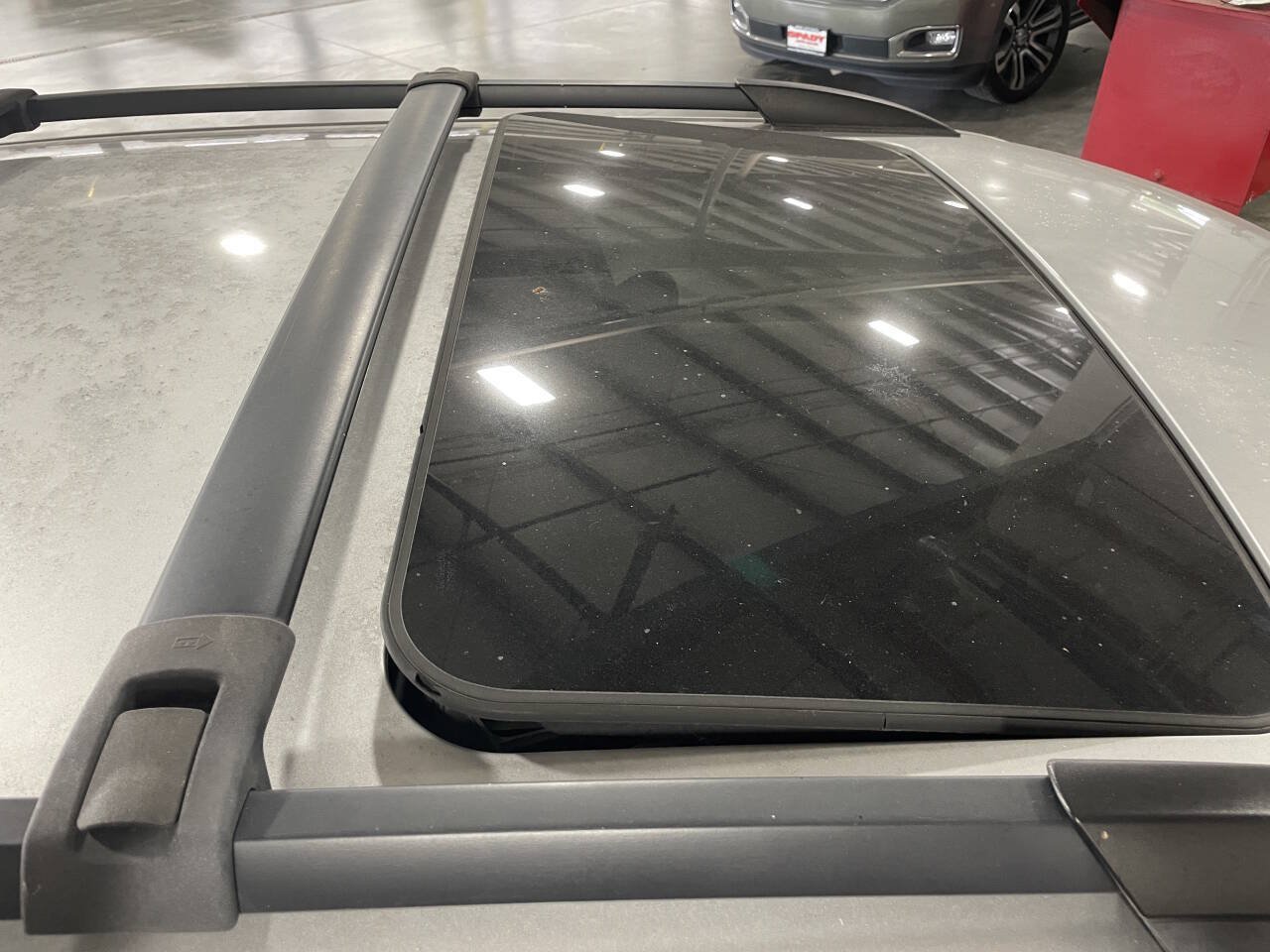 Used 2005 Dodge Magnum SE RWD image 9