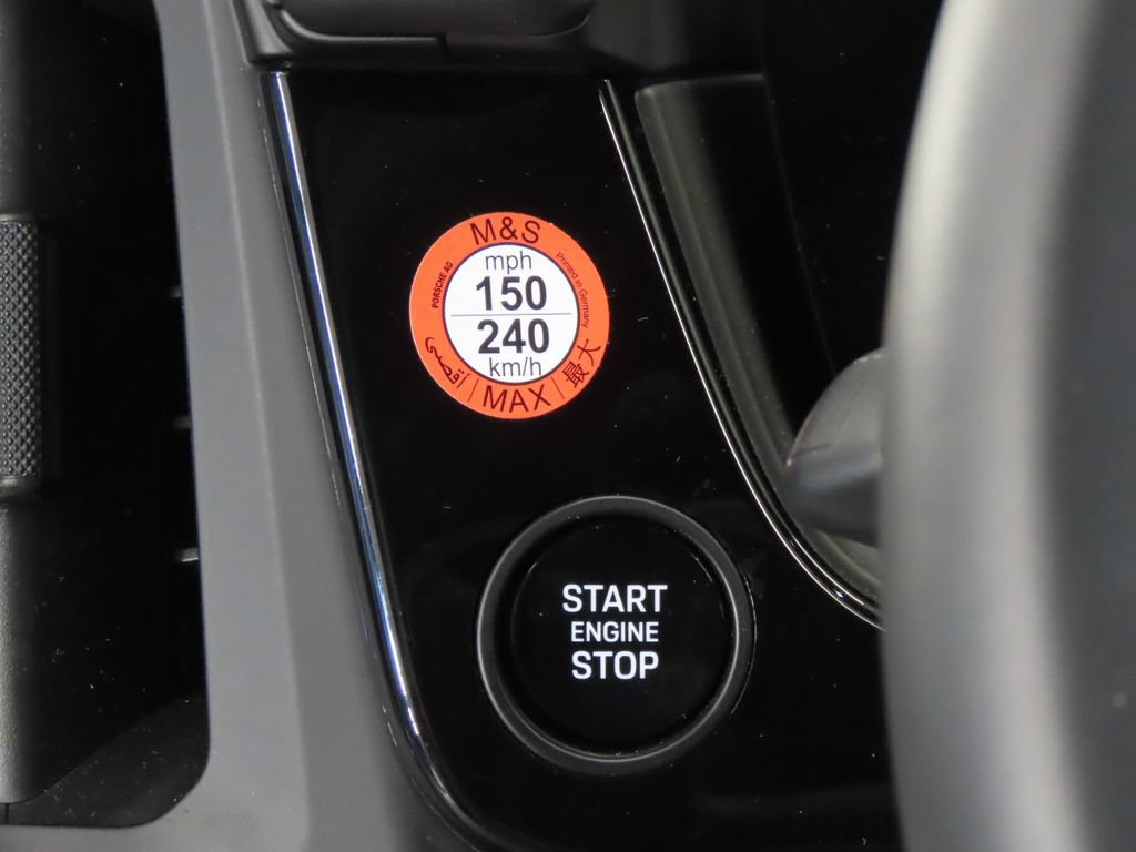 Certified 2026 Porsche Cayenne E-Hybrid AWD/4WD image 24