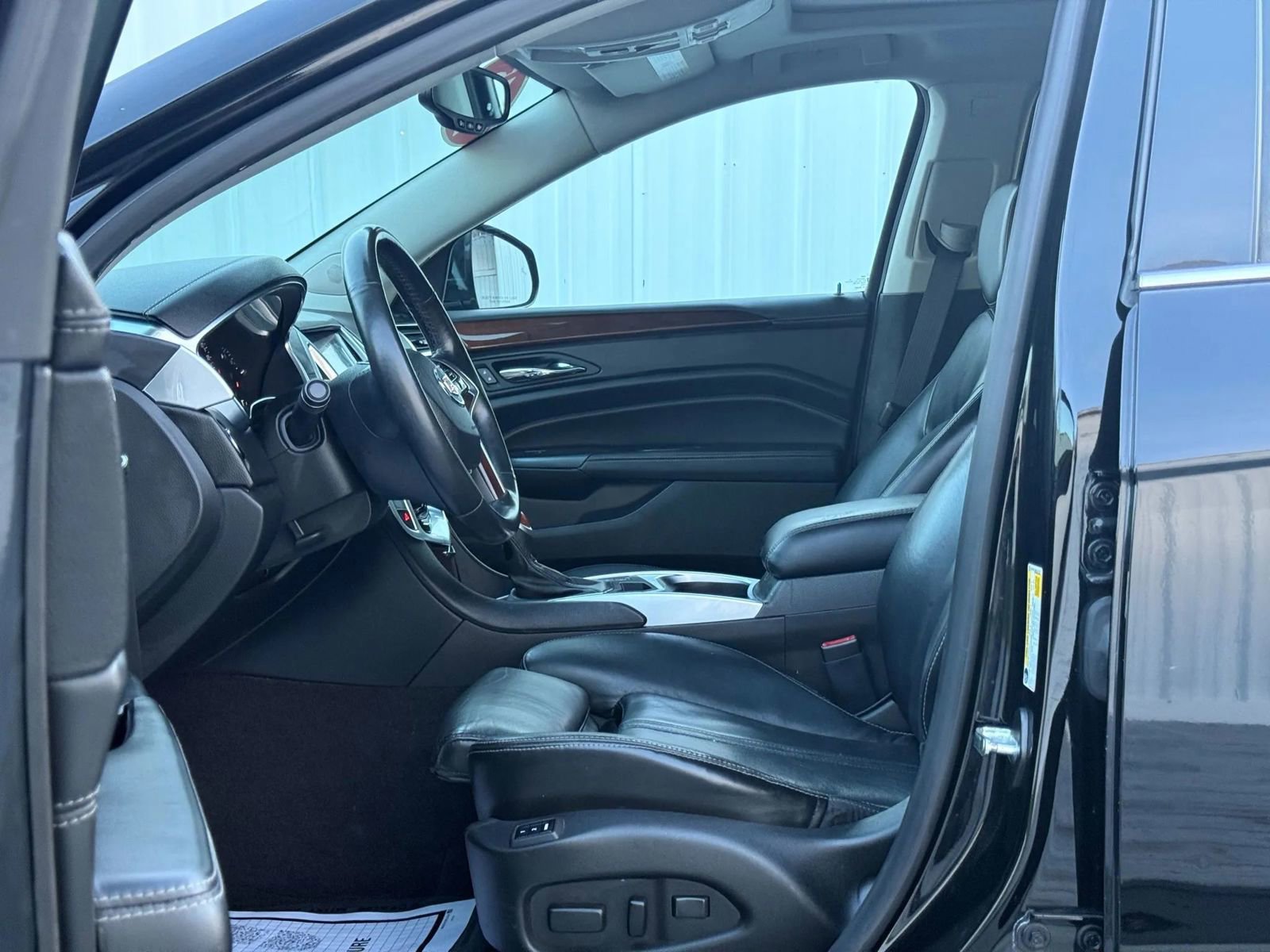 Used 2015 Cadillac SRX Performance w/ Driver Awareness Package image 9