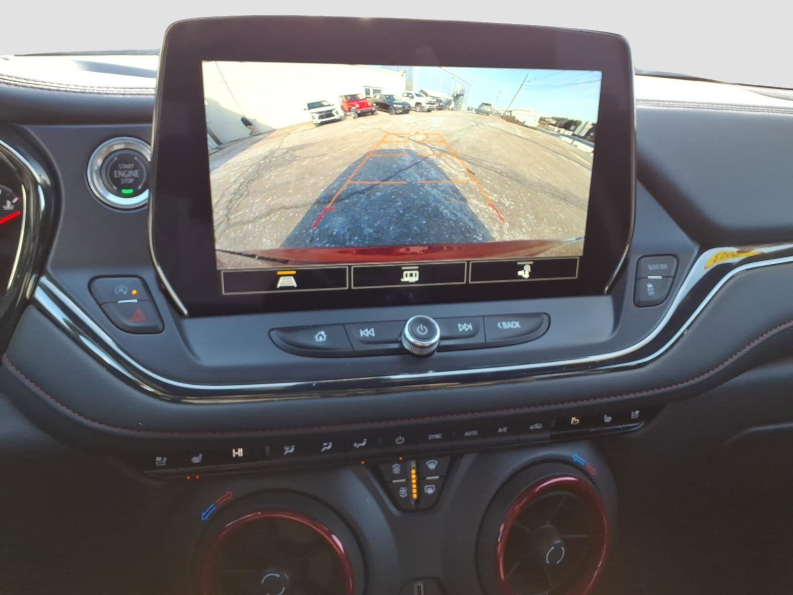 Used 2023 Chevrolet Blazer RS w/ Enhanced Convenience Package image 23