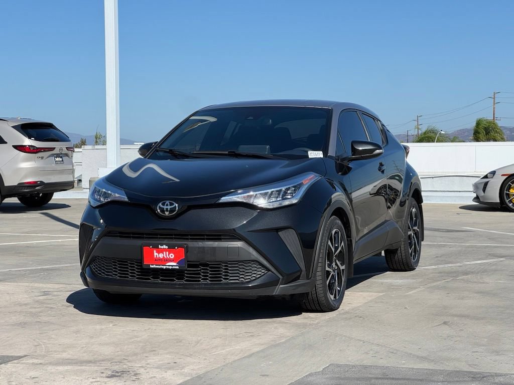 Used 2020 Toyota C-HR XLE FWD image 5