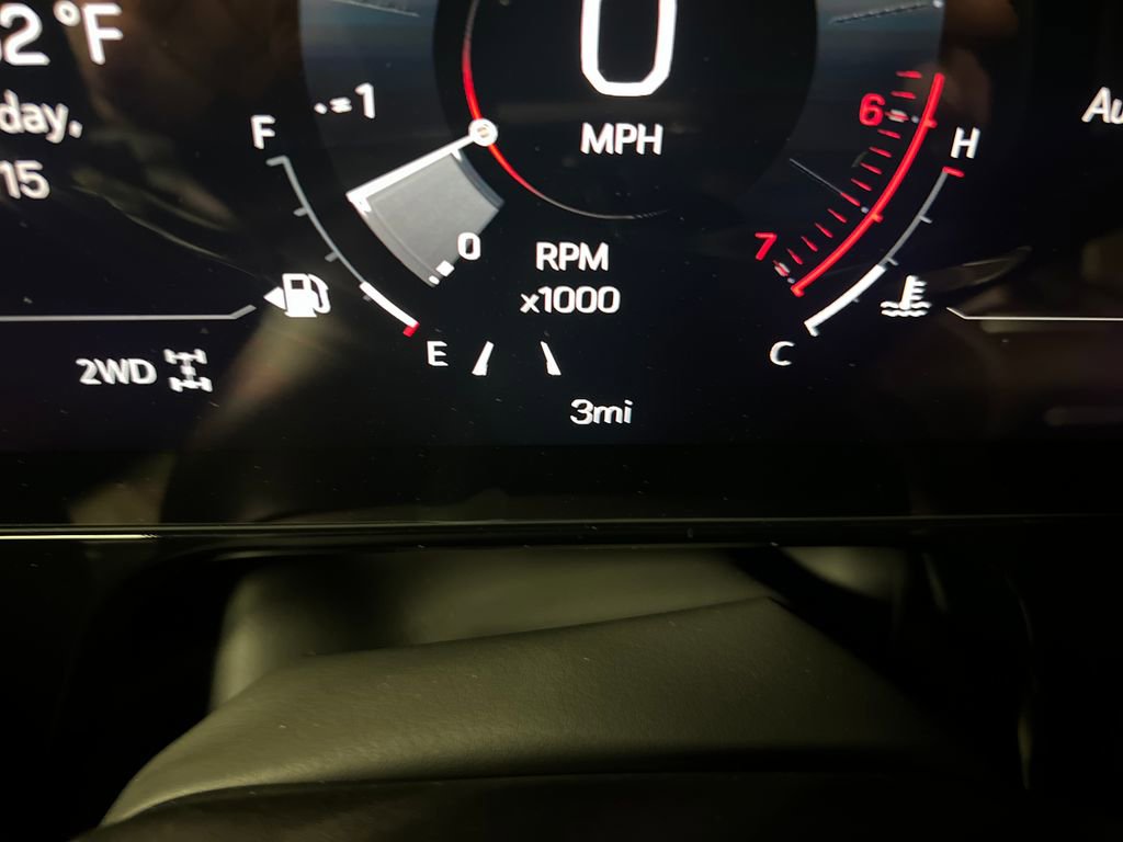 New 2026 GMC Yukon Denali Ultimate AWD/4WD image 21