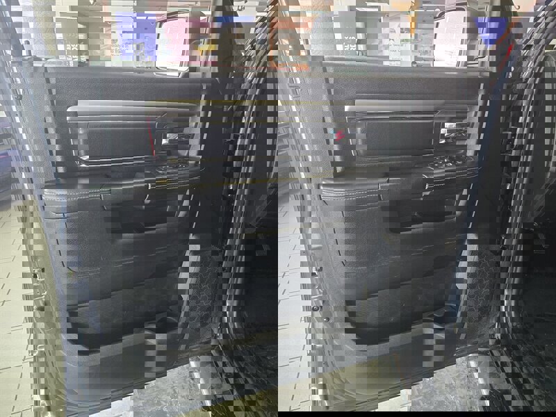 Used 2015 RAM 1500 Sport w/ Sport Premium Group image 8