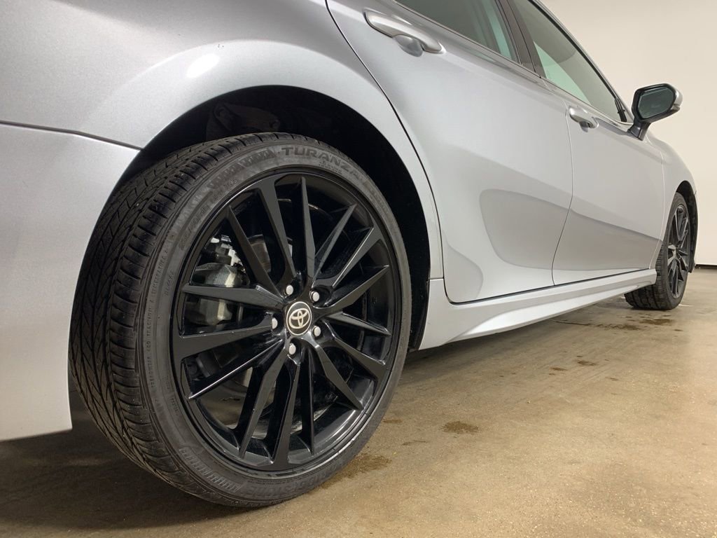 Used 2024 Toyota Camry XSE image 9