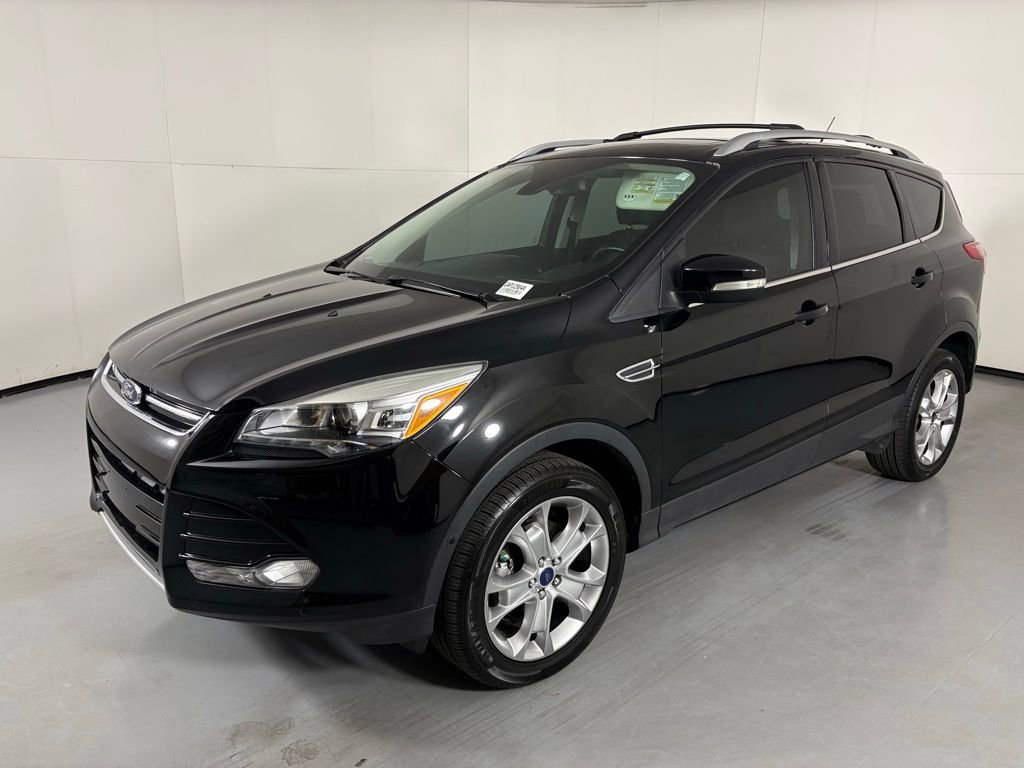 Used 2016 Ford Escape Titanium w/ Equipment Group 301A image 5