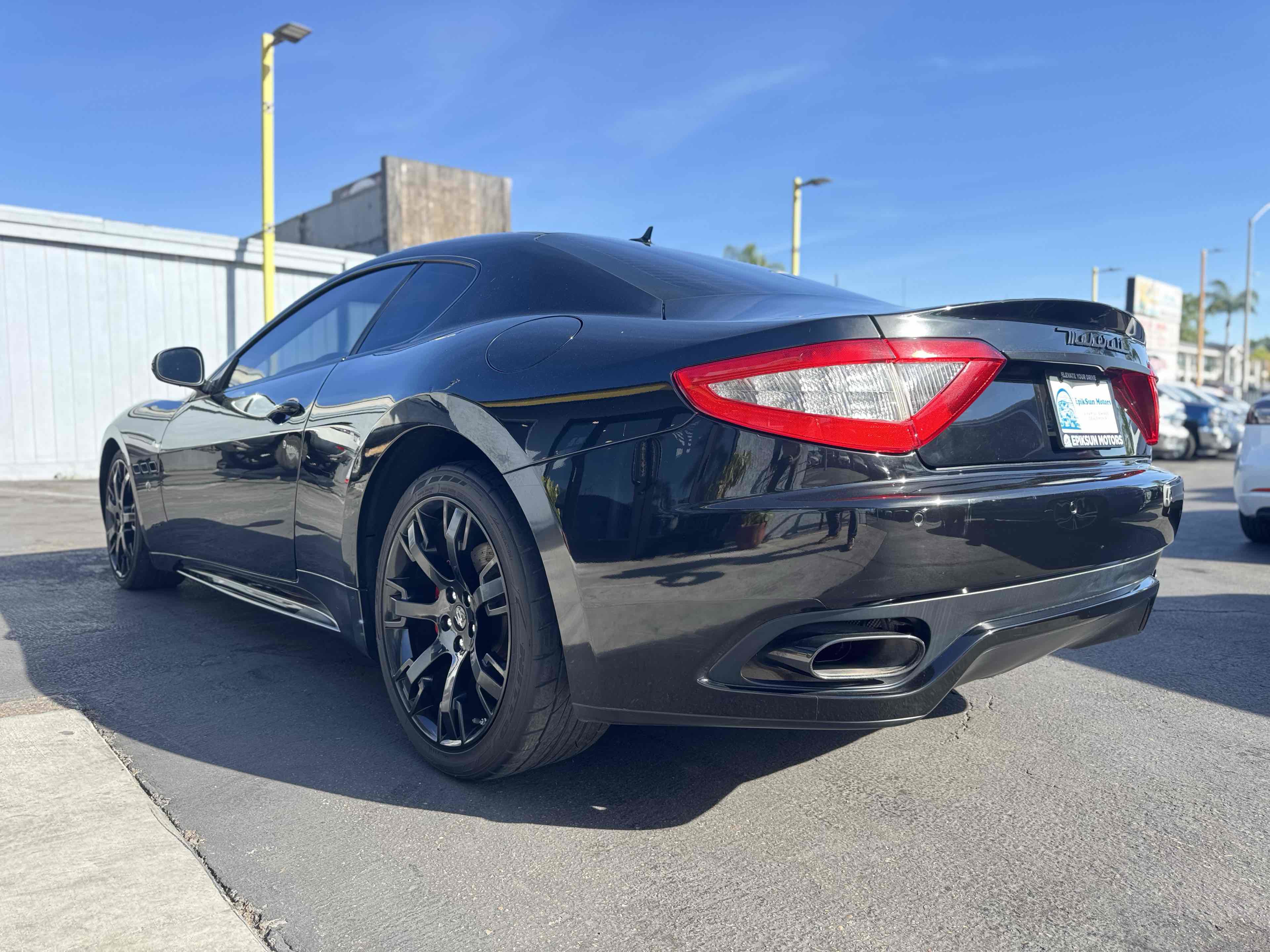 Used 2012 Maserati GranTurismo S image 6