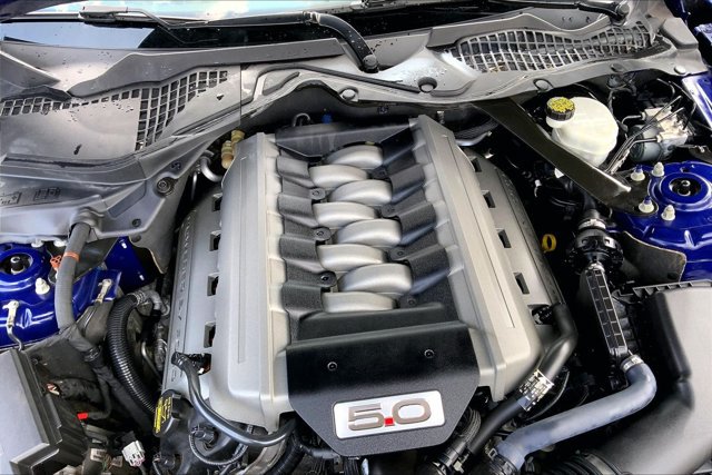 Used 2015 Ford Mustang GT Premium w/ Equipment Group 401A RWD image 28