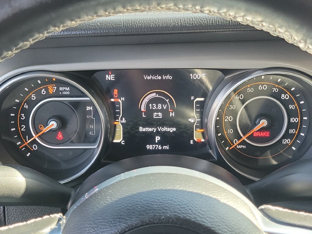 Used 2022 Jeep Gladiator Overland AWD/4WD image 24