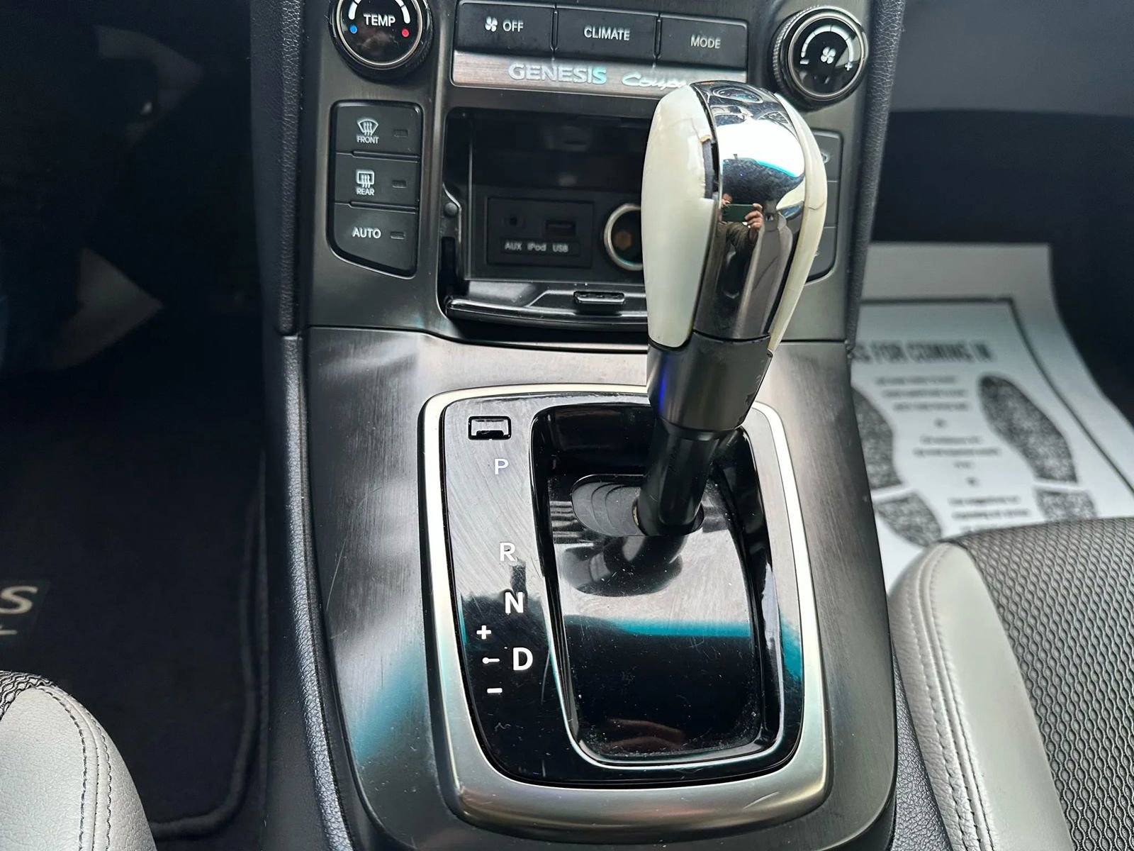 Used 2013 Hyundai Genesis 2.0T image 24