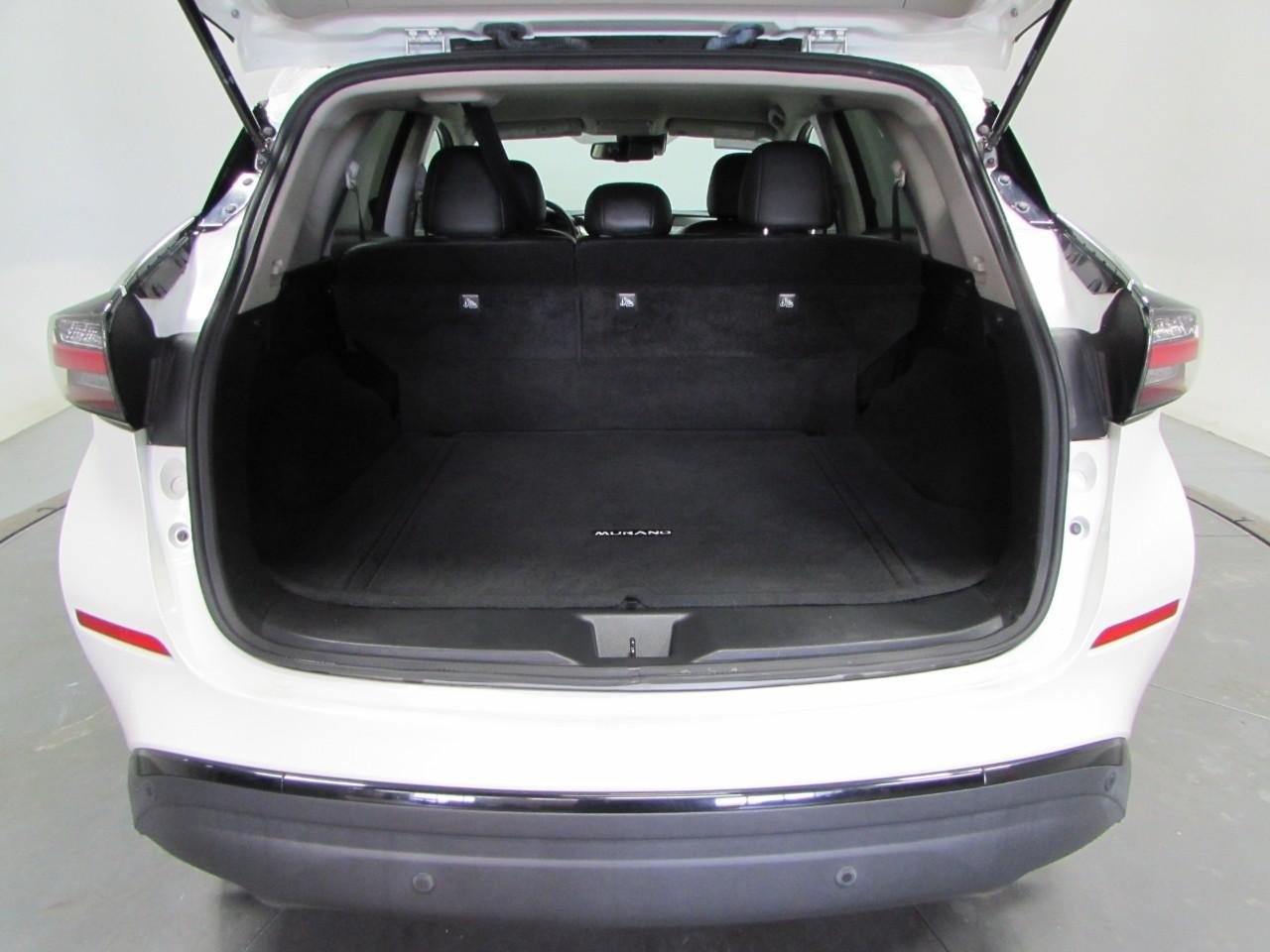 Used 2023 Nissan Murano SV w/ SV Midnight Edition Package AWD/4WD image 11