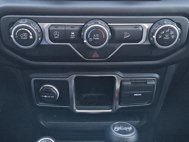 Used 2019 Jeep Wrangler Unlimited Sport image 15