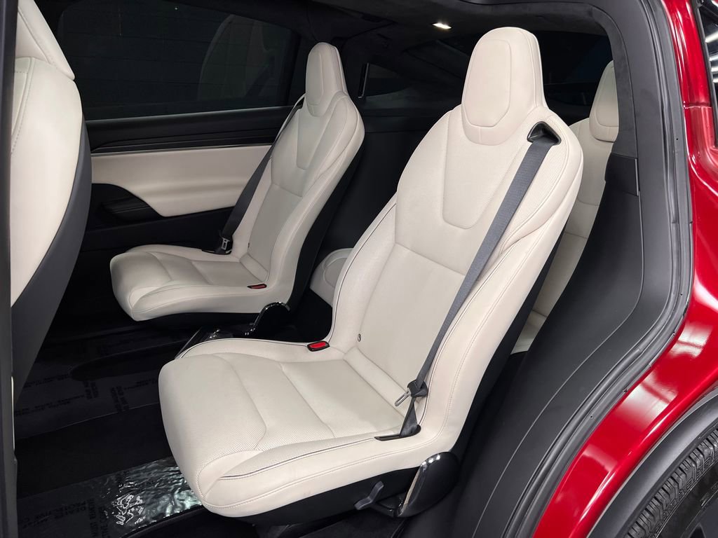 Used 2024 Tesla Model X Plaid image 19