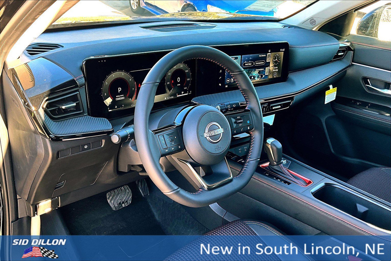 New 2025 Nissan Kicks SR image 6