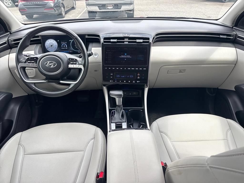 Used 2024 Hyundai Tucson SEL w/ Convenience Package FWD image 4