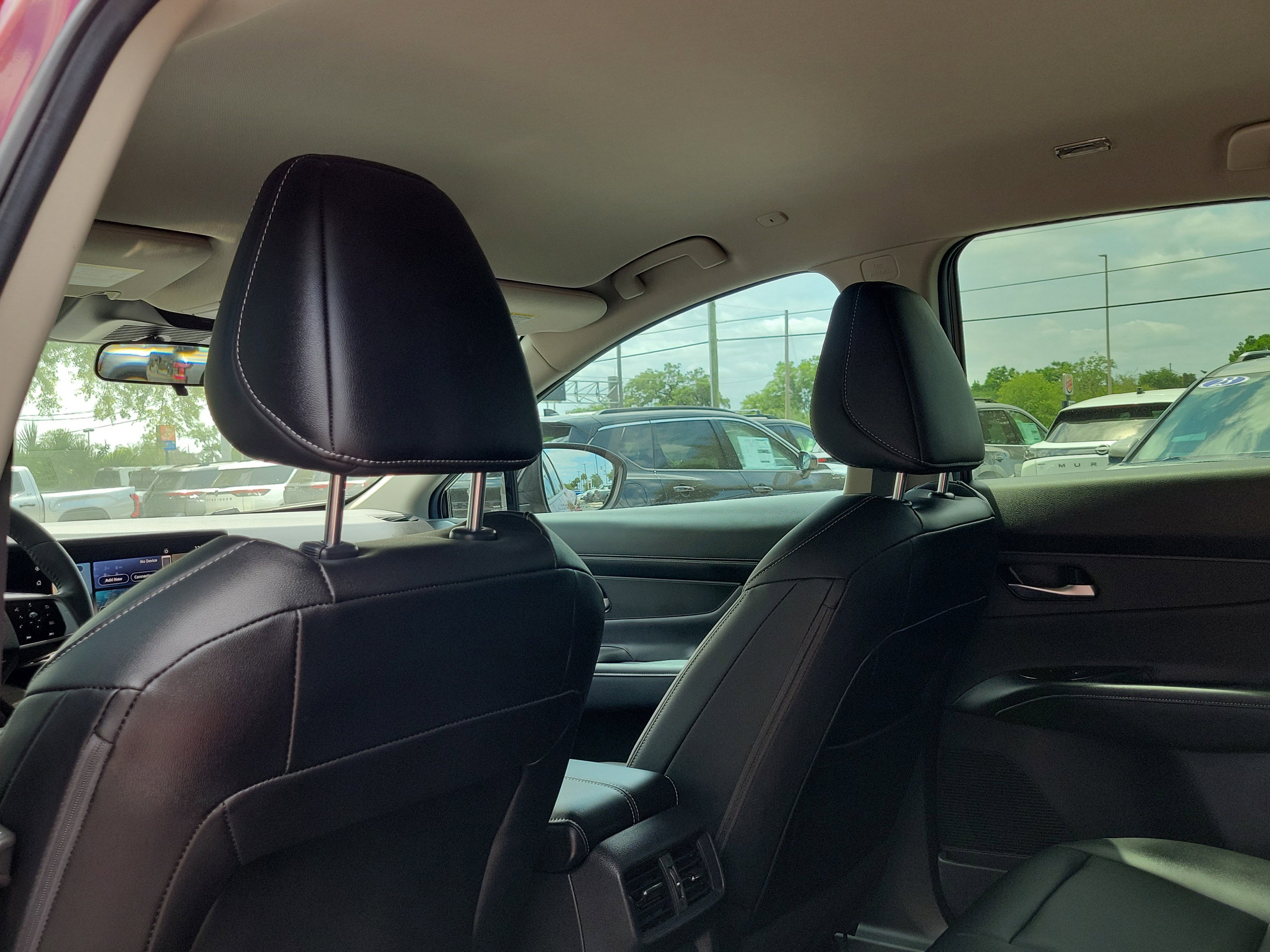 Certified 2025 Nissan Murano SV AWD/4WD image 13