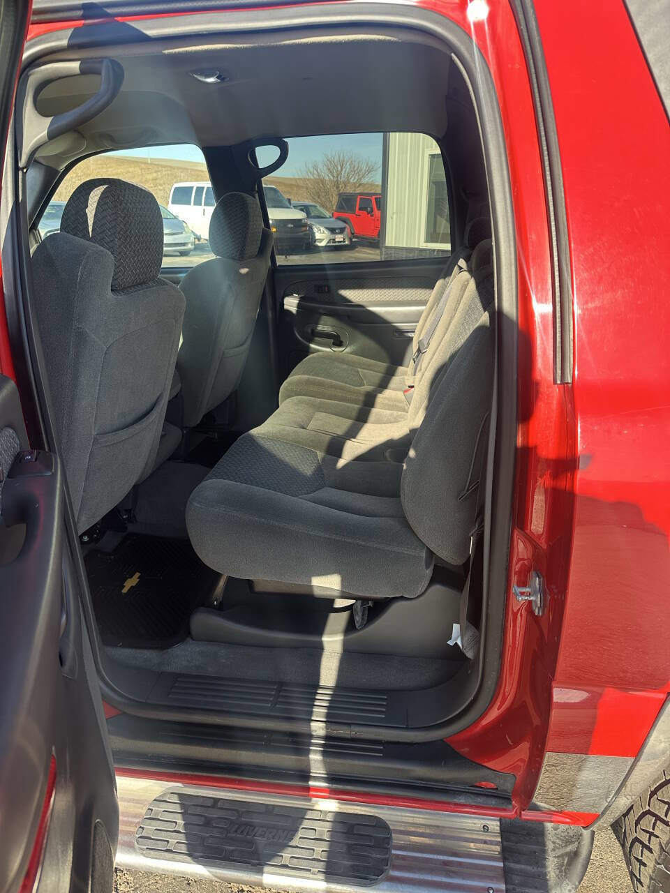 Used 2004 Chevrolet Avalanche Z71 w/ Preferred Equipment Group image 15