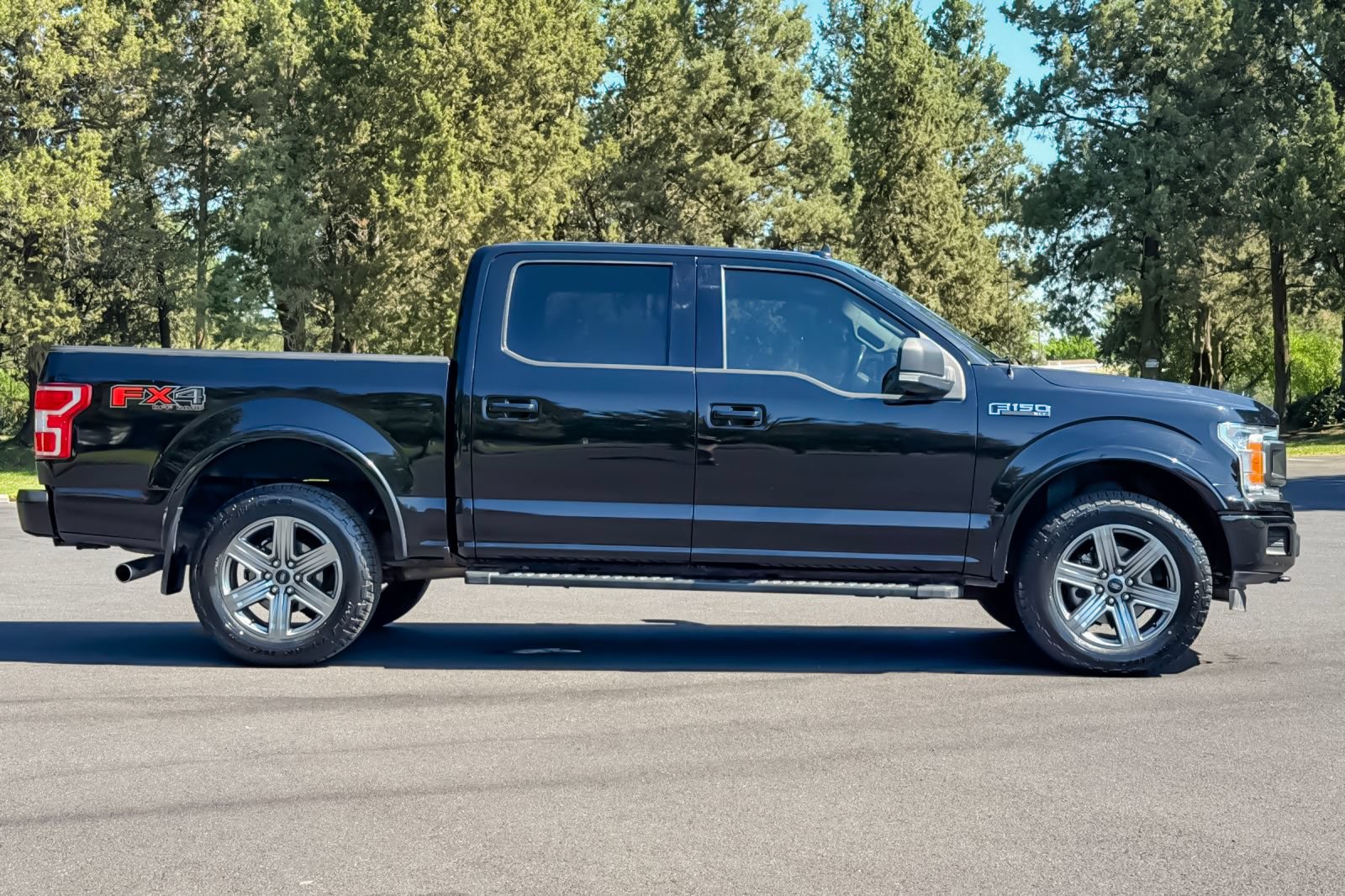 Used 2018 Ford F150 XLT w/ Equipment Group 302A Luxury AWD/4WD video 3