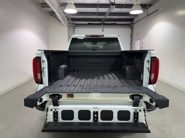 Certified 2022 GMC Sierra 1500 SLT w/ SLT Convenience Package AWD/4WD image 8