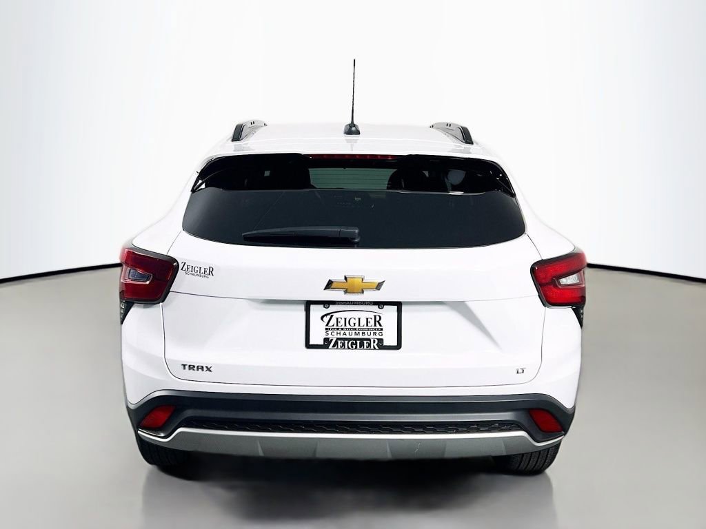 Certified 2025 Chevrolet Trax LT image 6