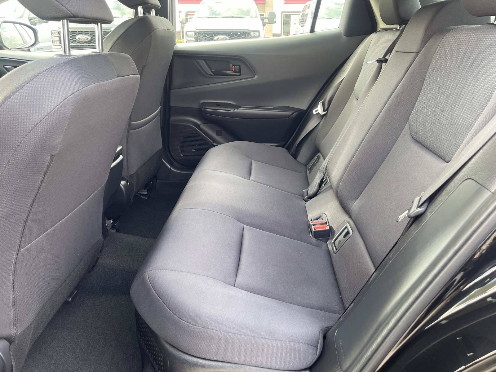 Used 2025 Toyota Prius LE FWD image 14