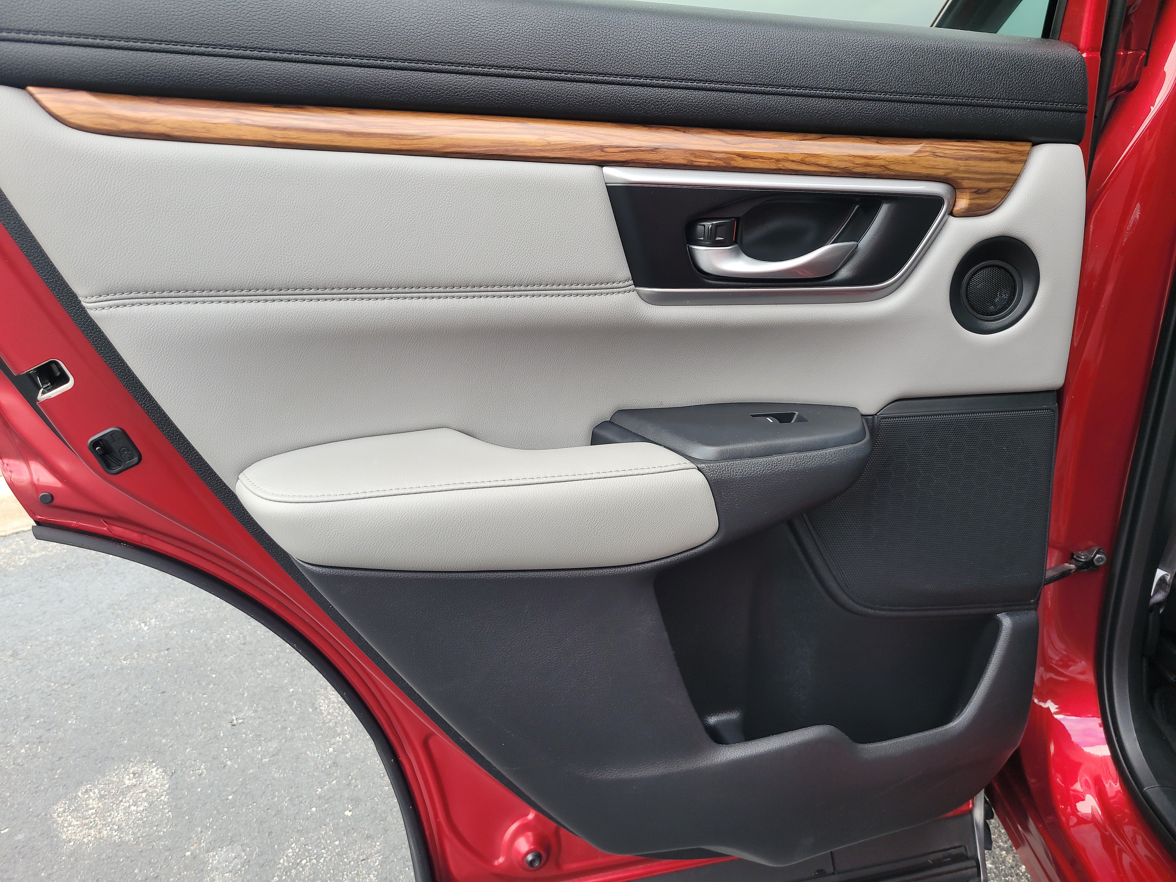 Used 2022 Honda CR-V EX-L image 10
