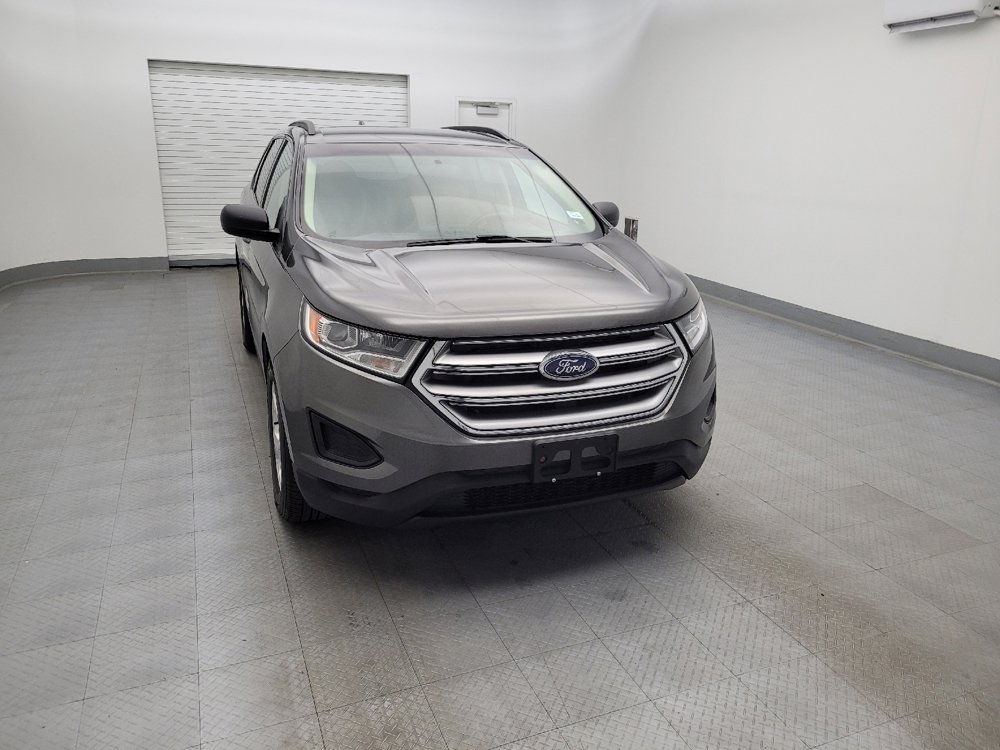 Used 2016 Ford Edge SE image 14