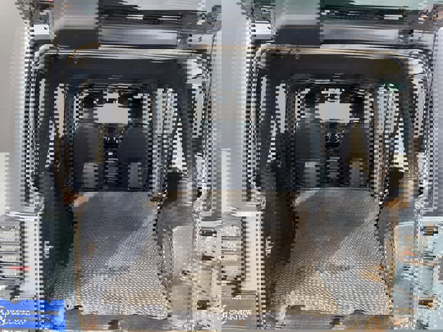 Used 2014 Jeep Wrangler Unlimited Rubicon w/ Connectivity Group image 50